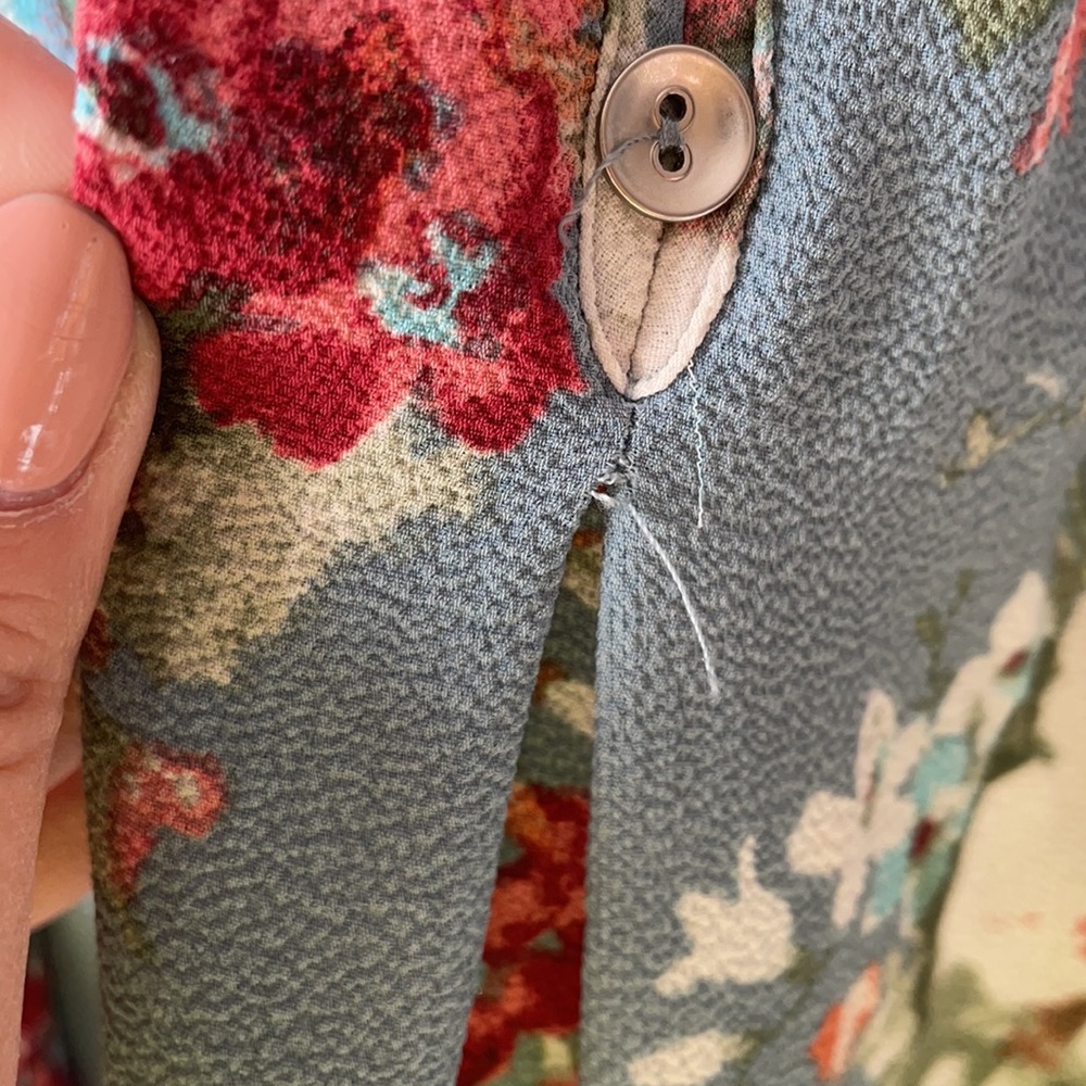 Blouse - Picture 5 of 5